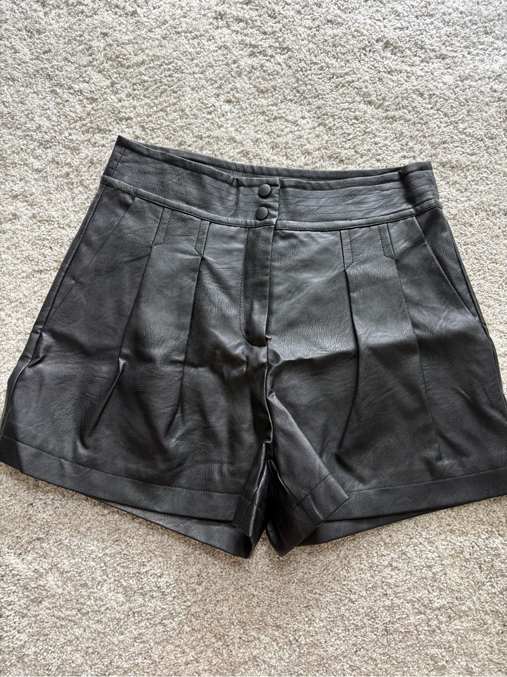 Topshop Black High-Rise Faux Leather Pleated Shorts